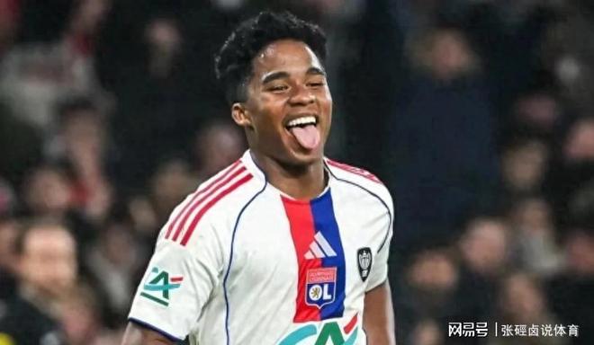 星空体育入口-包含这也行？今晚里昂外线爆发——法甲节点到来尼斯队长鼓劲备战NBA总决赛，转会期芝加哥公牛备战德国杯的词条