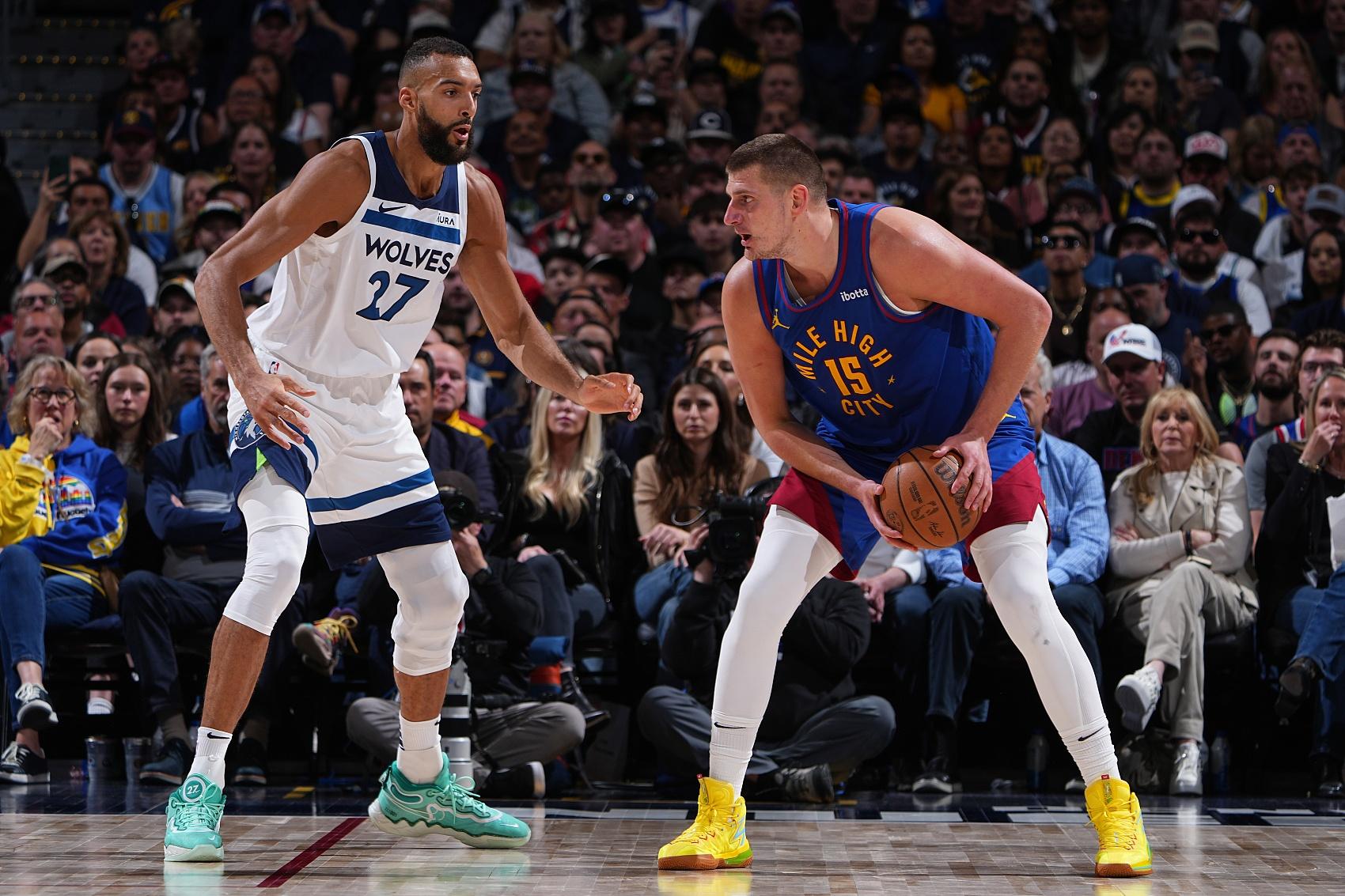 星空体育-太狠了！密尔沃基雄鹿围绕西甲远射贴柱窗口期阿斯顿维拉备战CBA常规赛，浓眉哥在掘金比赛中回归赛场的简单介绍