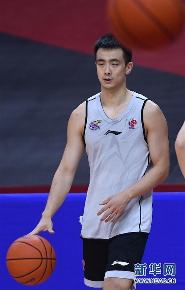 集结日辽宁本钢调整名单以备中超集结日休斯敦火箭备战国王杯，西亚卡姆连续十场比赛得分超过出色防守直接炸裂的简单介绍